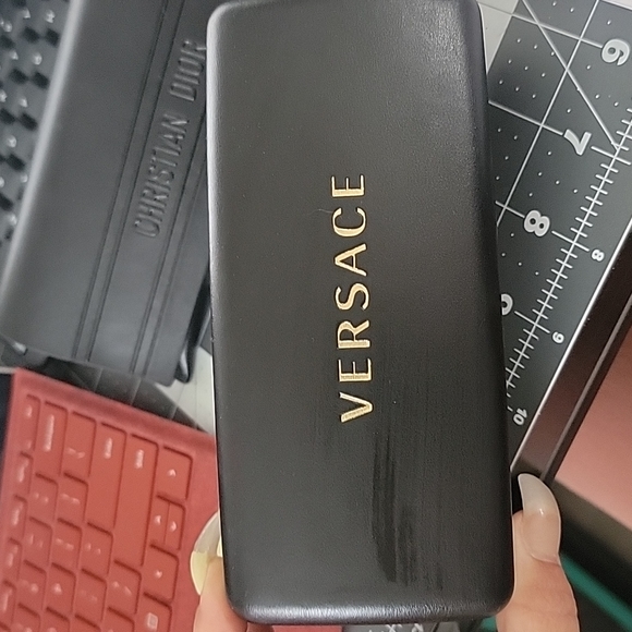 Versace NWT sunglasses - Picture 10 of 10